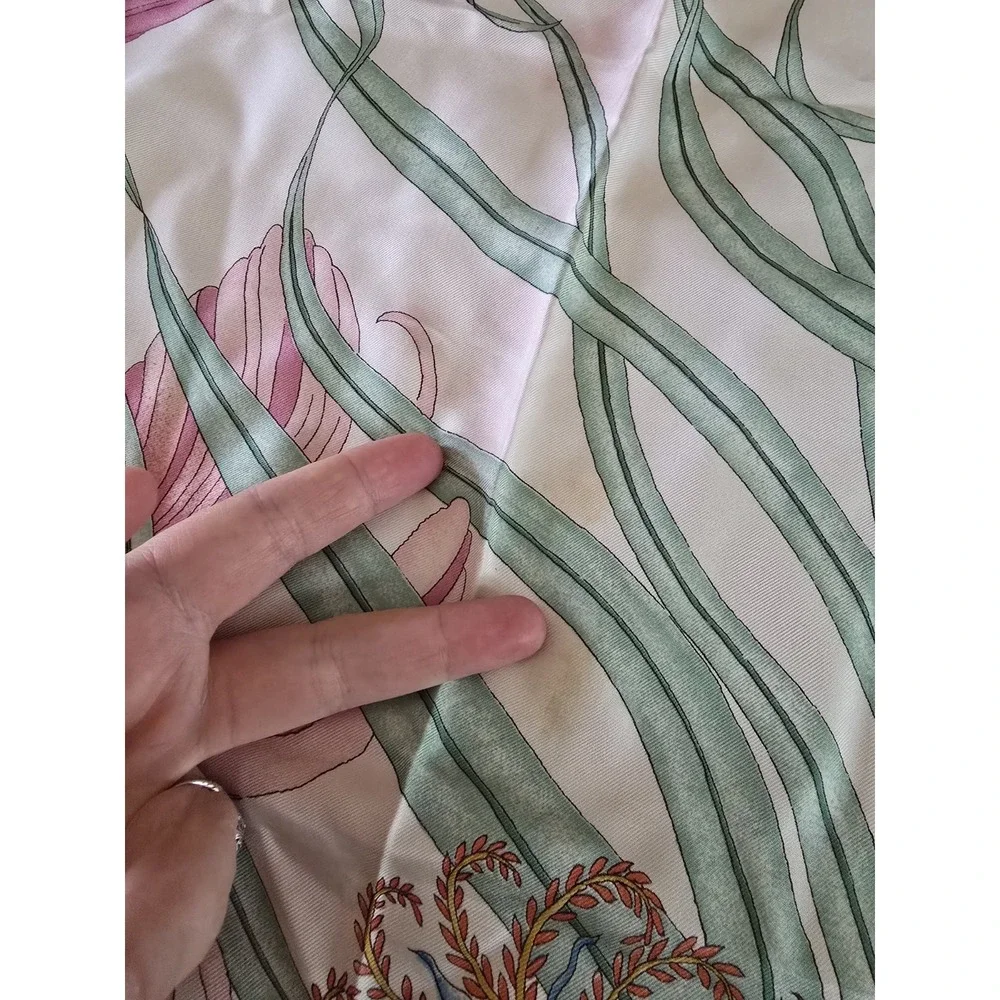 Gucci Vintage Silk Square Scarf Pesci Sea Life Fish - Flaw Color Bleeding 33